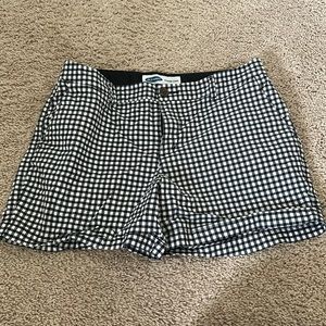 Old Navy gingham shorts